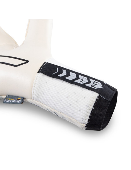 NKAM Pro RINAT SHOTER