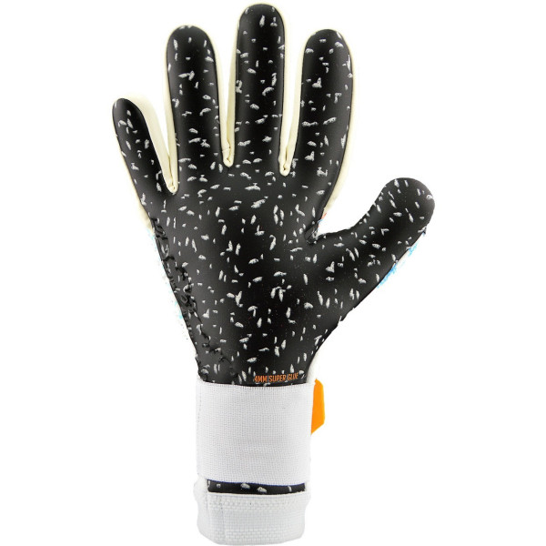 VARAN 7 HERO NC jogo sobre WHITE