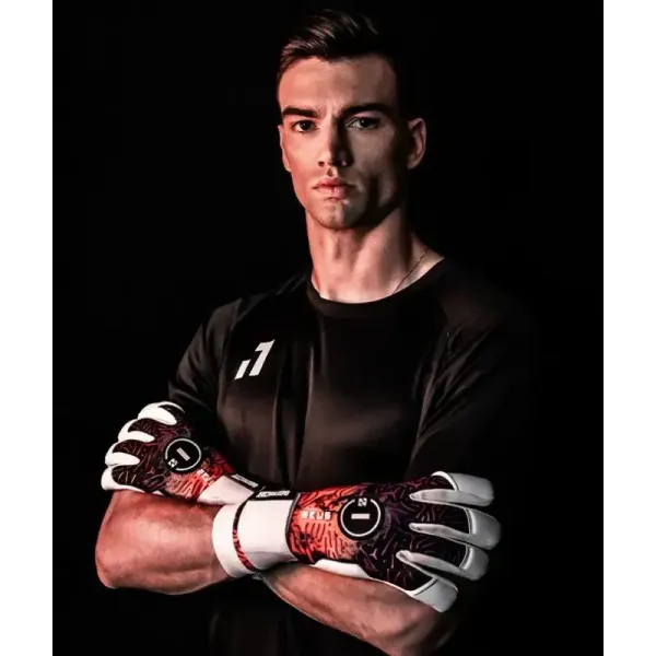 zeus Phoenix UGT Pose