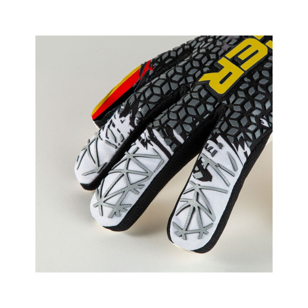 Firts Espa_Latnspa_Latn AL ALEMspa_Latn bambino...